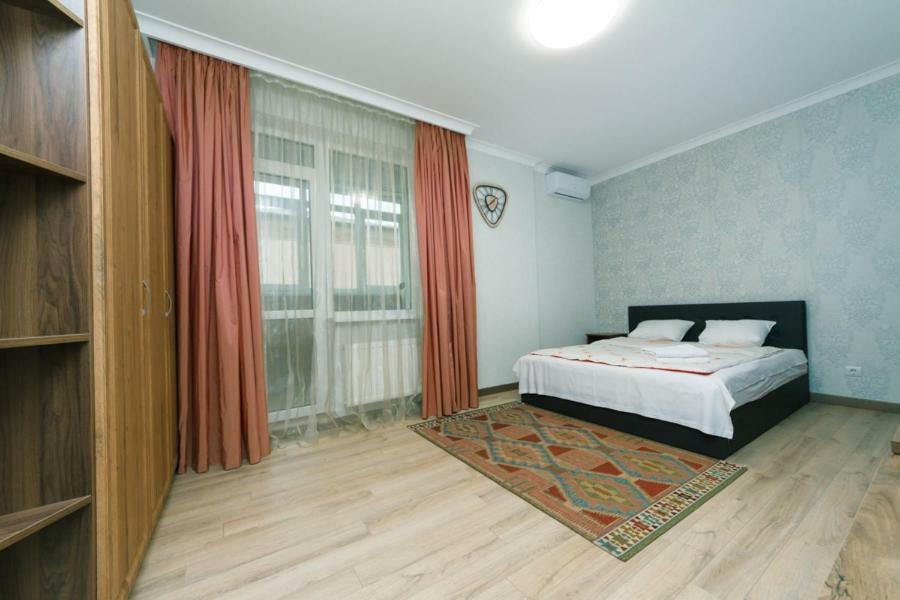 Apartmant In Kpi З Двома Спальнями Kiev Luaran gambar